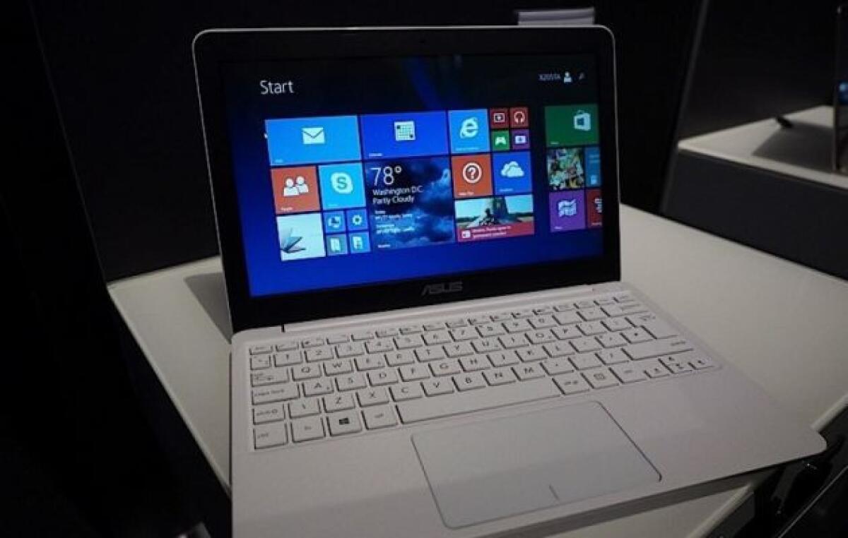 [IFA 2014] ASUS ZenBook UX305: Ecco l'ultrabook dalla caratteristiche estreme - 