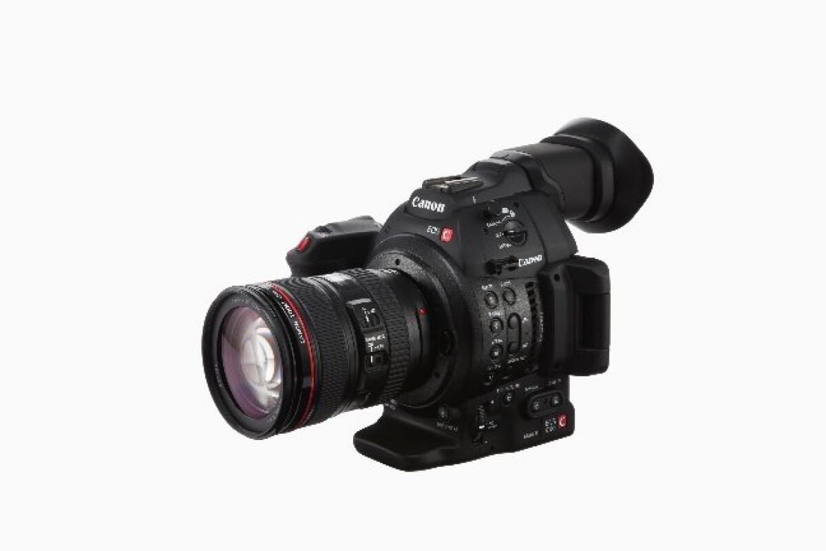 Canon EOS C100 Mark II: Ecco la videocamera per i professionisti - 