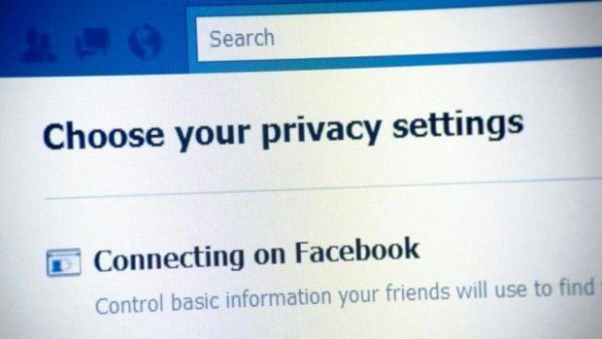 Non farsi trovare su Facebook da una persona: ecco come fare - 