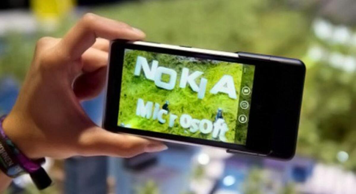 Addio al marchio Nokia, diventerà Microsoft Lumia - 