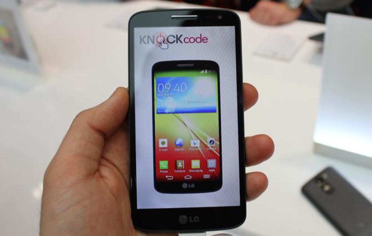 Tap2Unlock: Come accendere lo smartphone con il doppio tocco a schermo spento - 