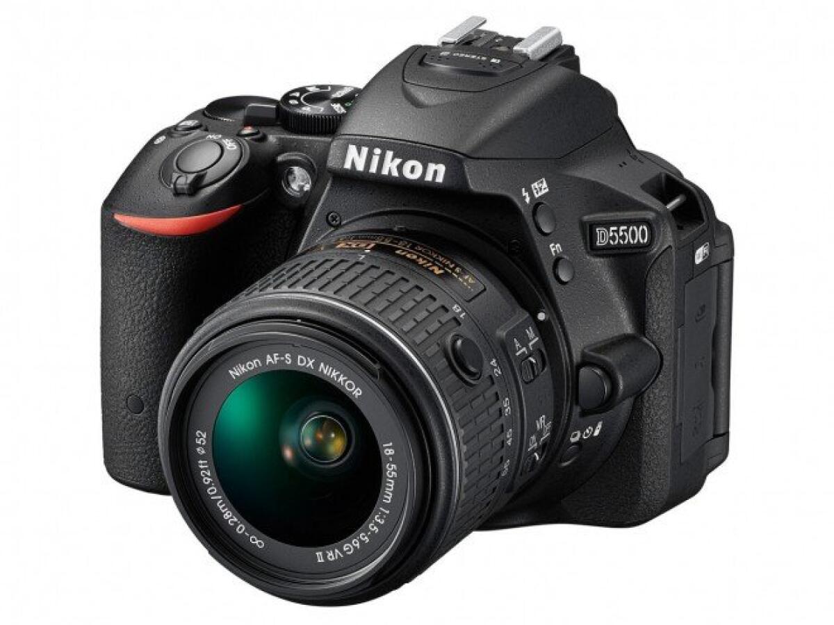 Ecco la nuova Nikon D5500: 24,2MP e Wi-Fi - 