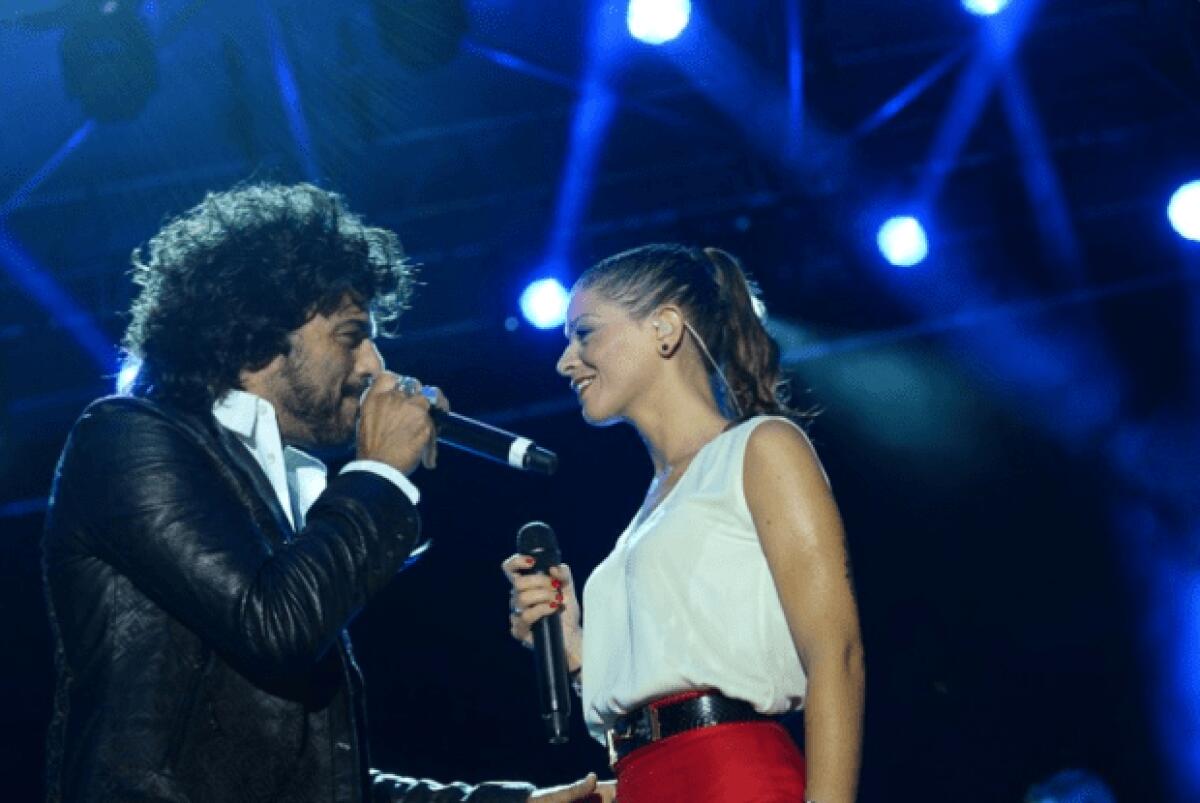 Francesco Renga e Alessandra Amoroso, L'amore altrove: testo, parole e video ufficiale - 