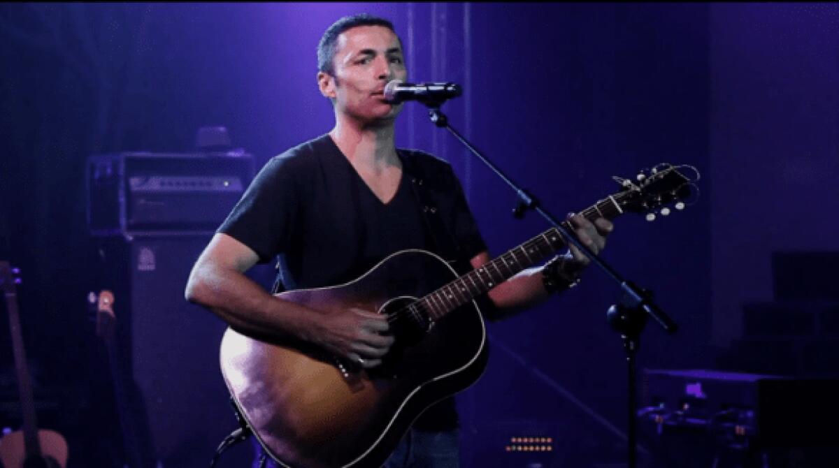 Alex Britti, Io mi fermo qui: testo, parole e video ufficiale - 