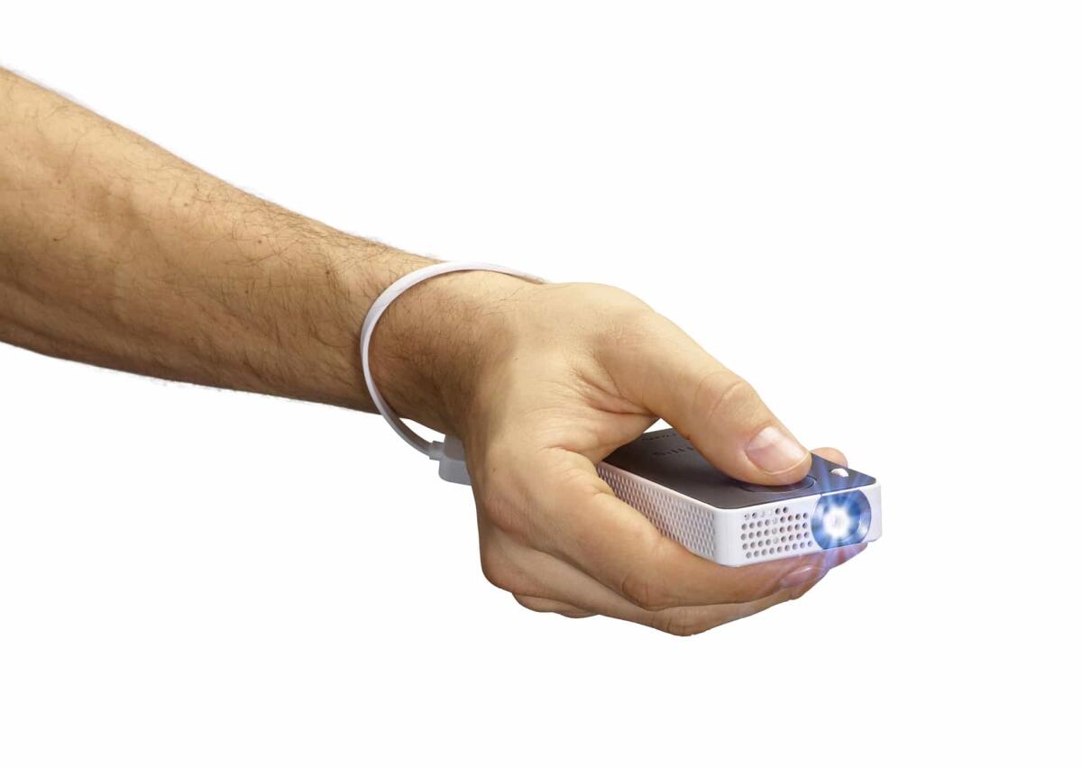 Philips PicoPix PPX 4350: Piccolo Proiettore con Wifi - 