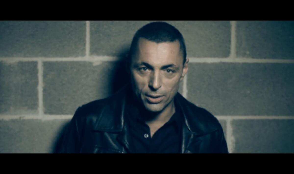 Alex Britti - Un attimo importante: testo, parole e video ufficiale - 