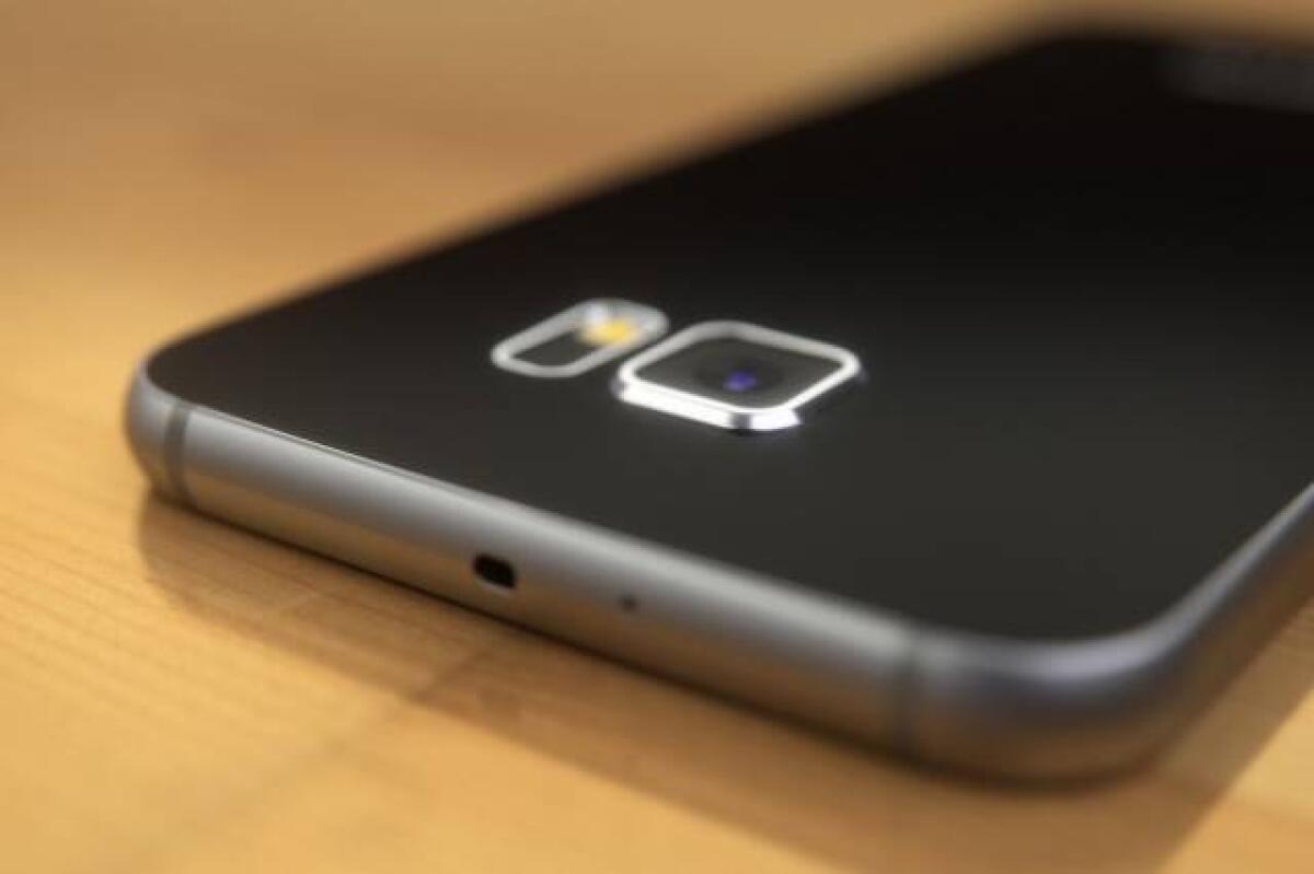 Batterie a confronto: Samsung Galaxy S6 vs Apple iPhone 6 vs iPhone 6 Plus - 