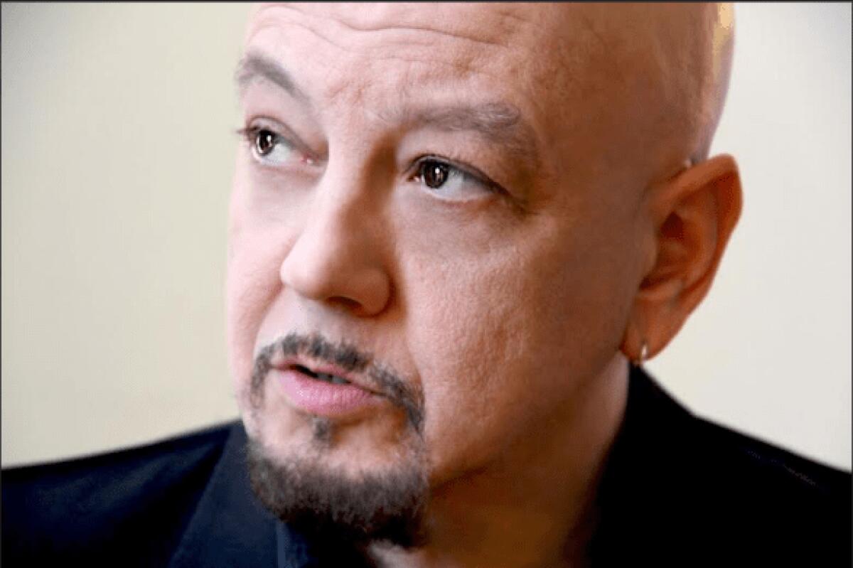 Enrico Ruggeri, Centri commerciali: testo, parole e video ufficiale - 