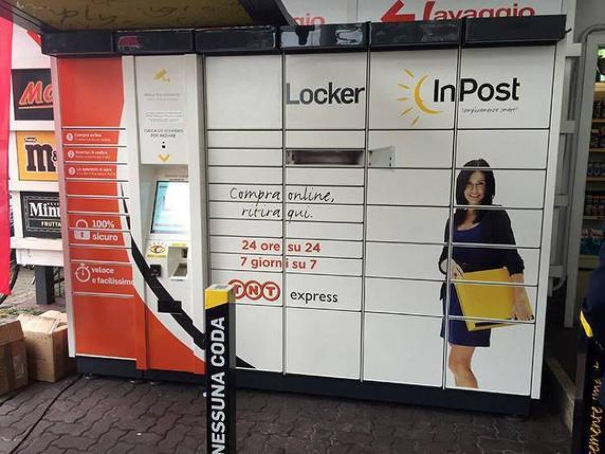 Acquisti online e ritiri dal benzinaio - 