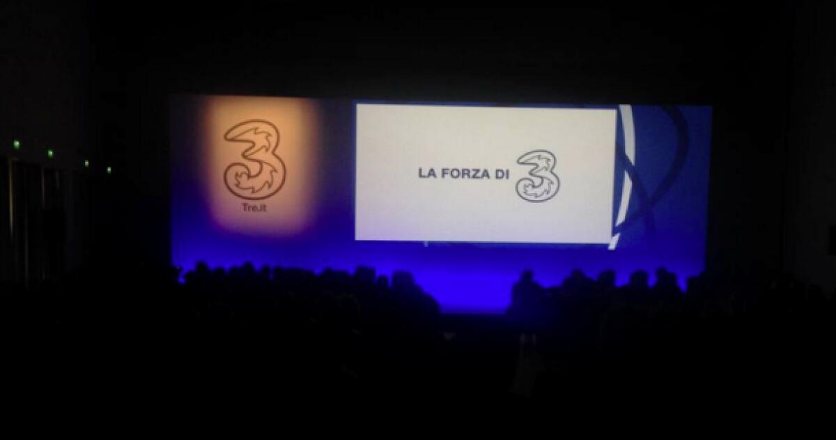 Abbonamento Free e Full da 3 Italia: informazioni, dettagli, costi - 