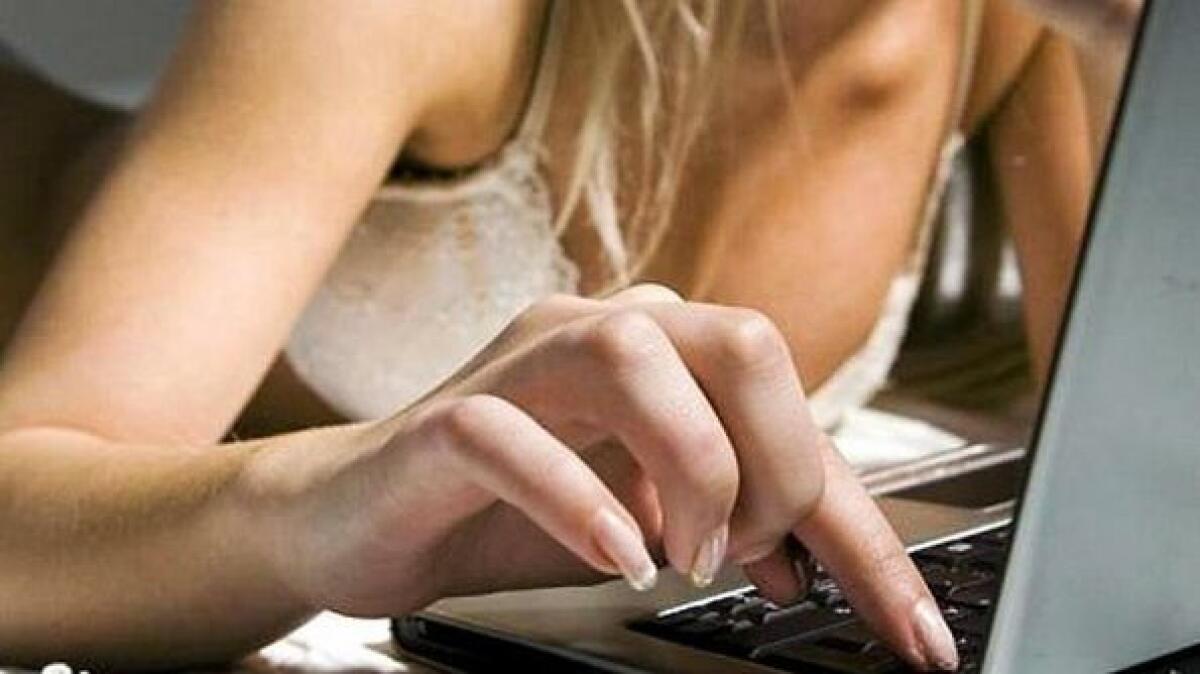 GENITORI LEGGETE: Gli adolescenti scoprono il sesso su Internet - 