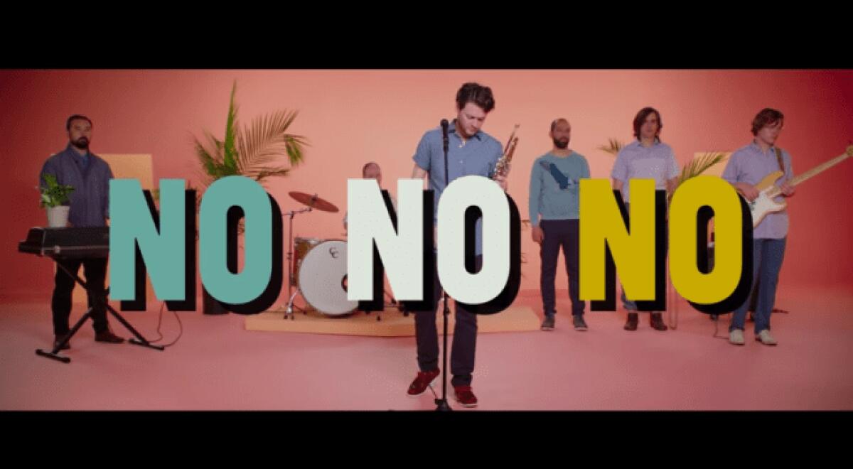 Beirut, No No No: testo, parole e video ufficiale - 