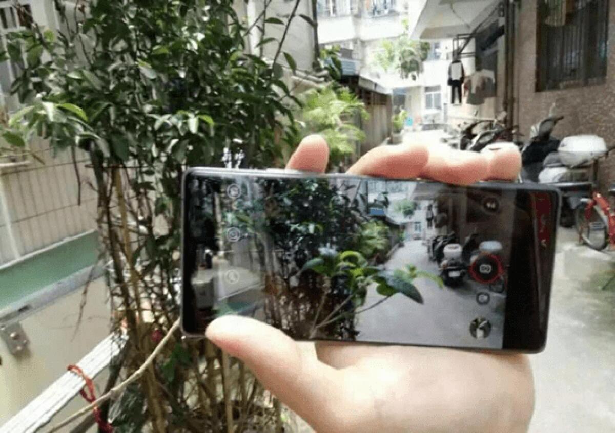 In arrivo DOOGEE X1 con display senza bordi a 99 dollari - 