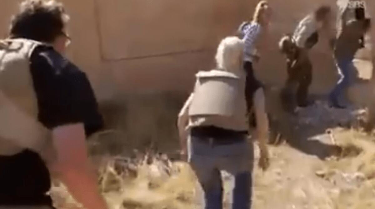 Incredibile Reality Australiano per farti sparare dall'ISIS - 