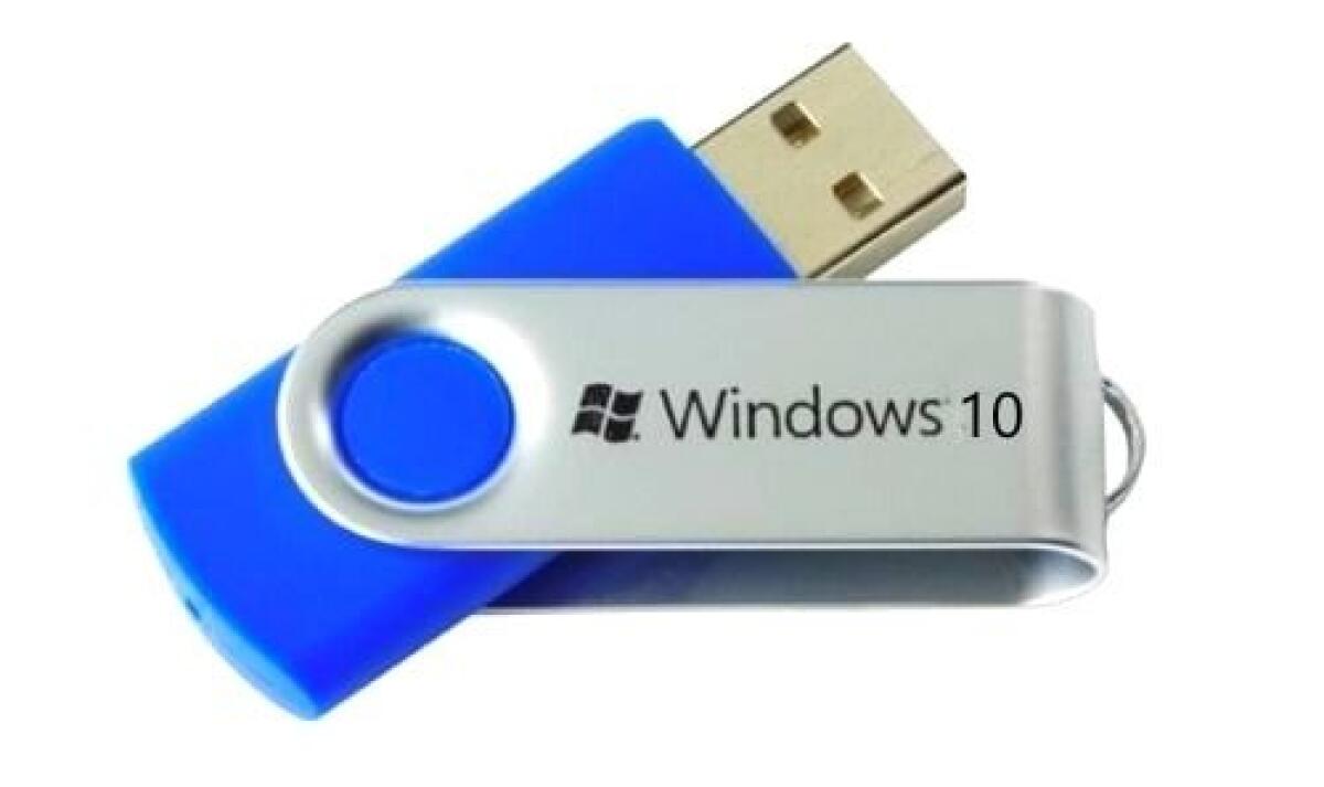Windows 10 su Chiavetta USB disponibile da Amazon - 