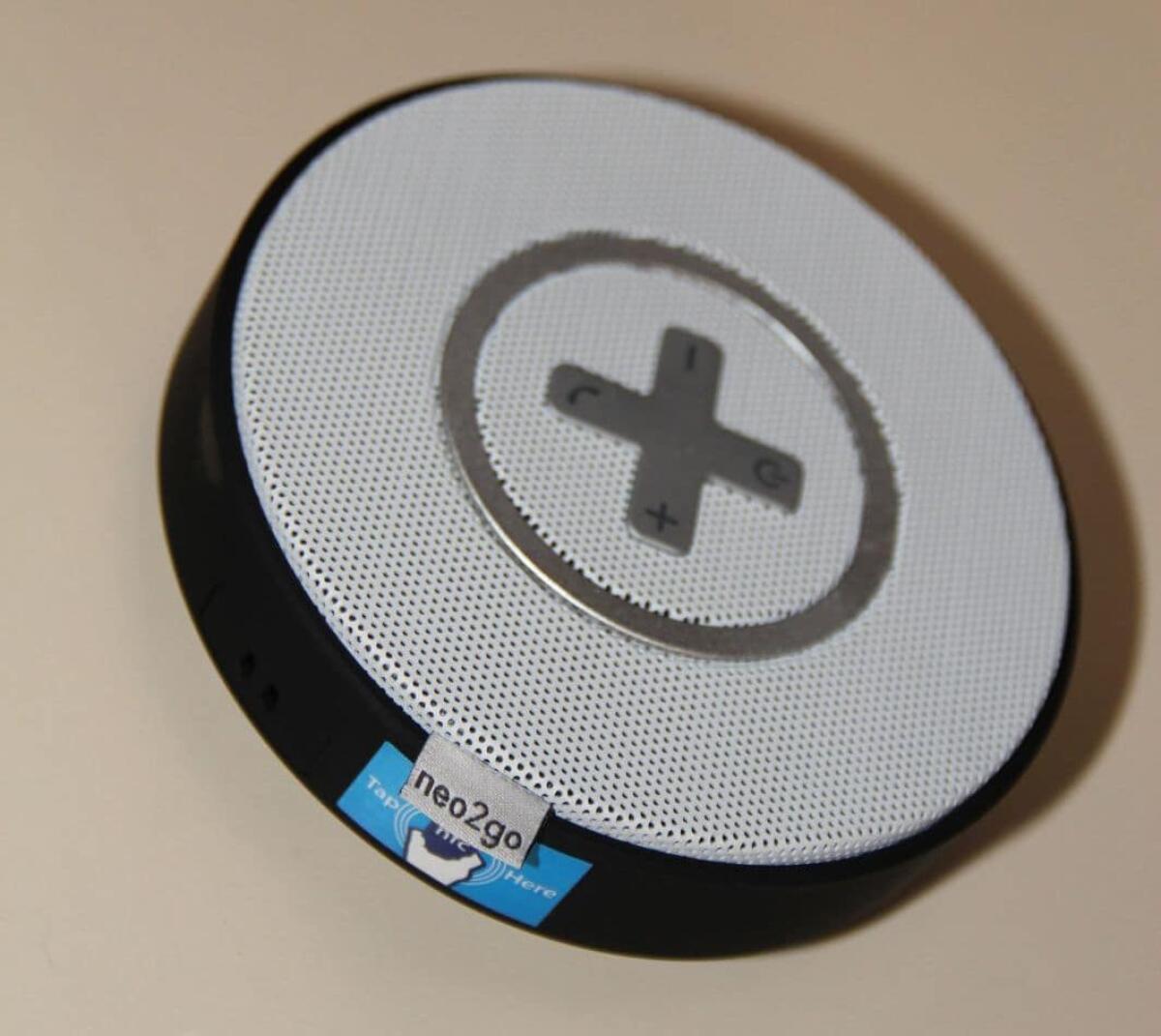 Recensione HDigit neo2go: Cassa bluetooth, potente, portatile e resistente all'acqua - 