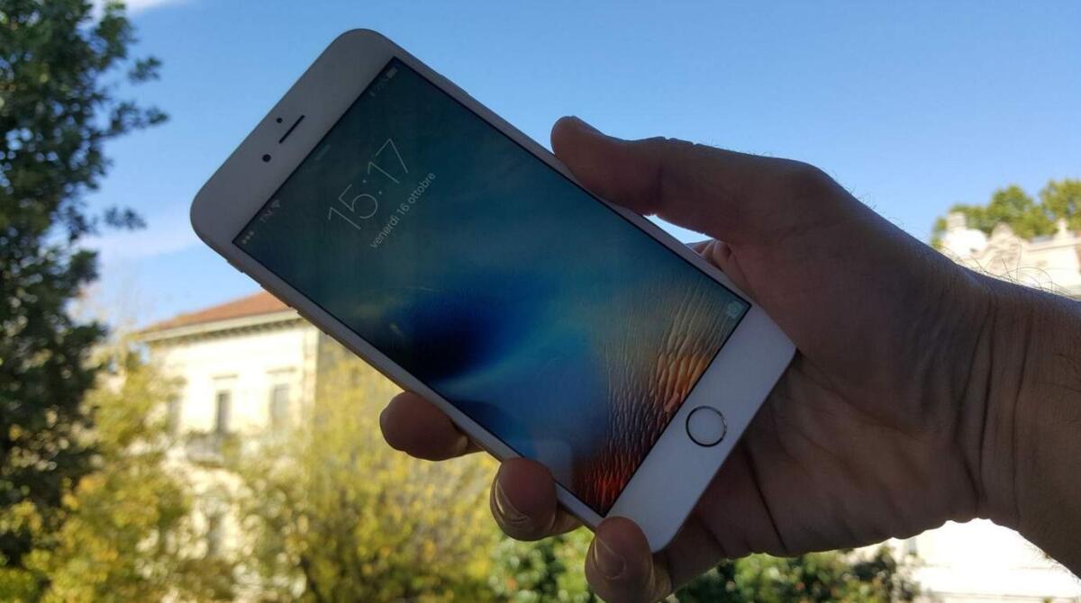 Recensione completa iPhone 6s Plus by YourLifeUpdated - 
