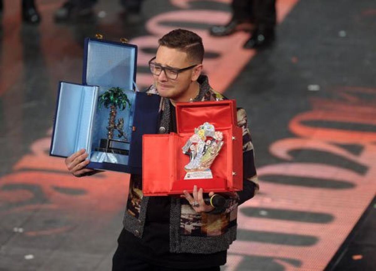 Testo "Wake Up" Sanremo 2016 di Rocco Hunt - 