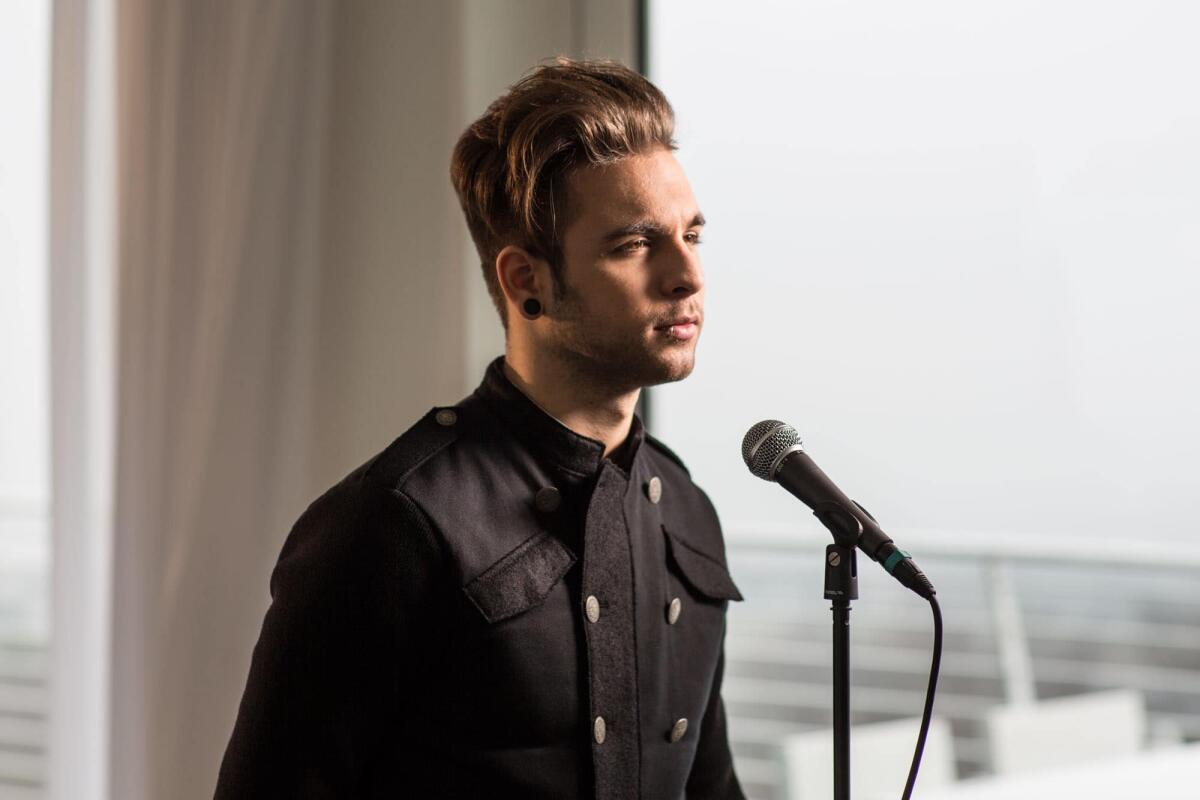 Testo "Noi siamo infinito" Sanremo 2016 di Alessio Bernabei - 