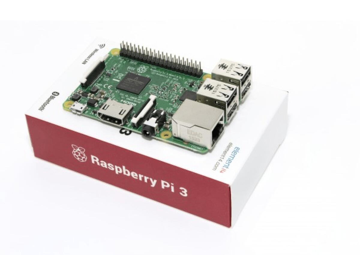 Raspberry Pi 3: Stesso prezzo (35 €) ma più potente, 64 bit, Wi-Fi e Bluetooth integrati - 