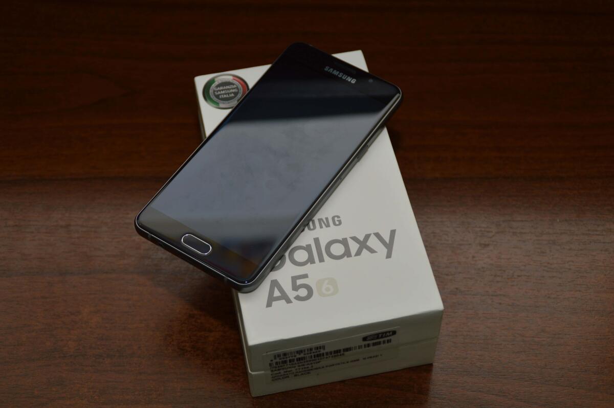 Samsung Galaxy A5 2016: recensione di YourLifeUpdated - 