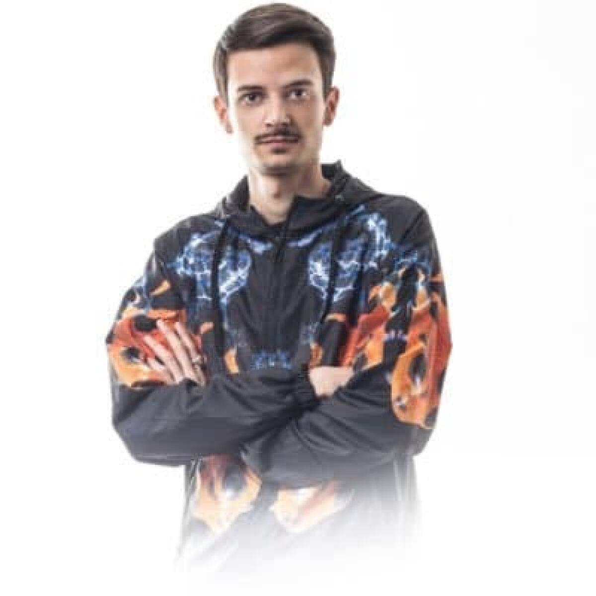 Rovazzi, Andiamo a comandare: testo, parole e video ufficiale - 