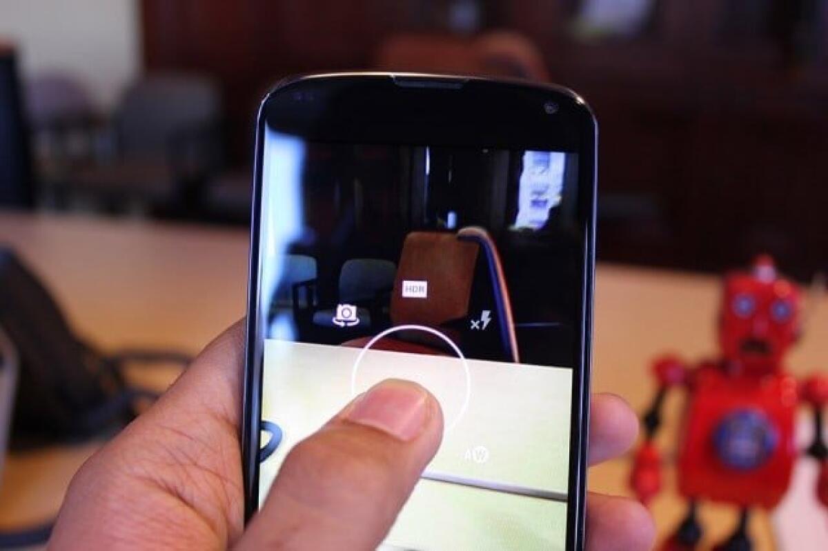 Trasformare un vecchio smartphone in una Telecamera di Sicurezza - 