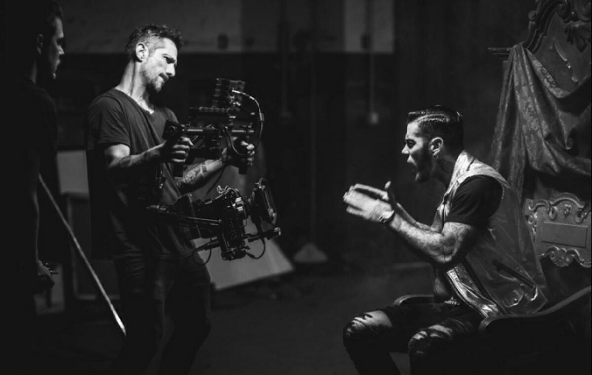 Emis Killa, Non era vero: testo, parole e video ufficiale - 