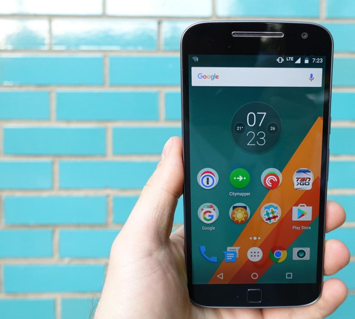 Moto G4 Plus: recensione di YourLifeUpdated - 