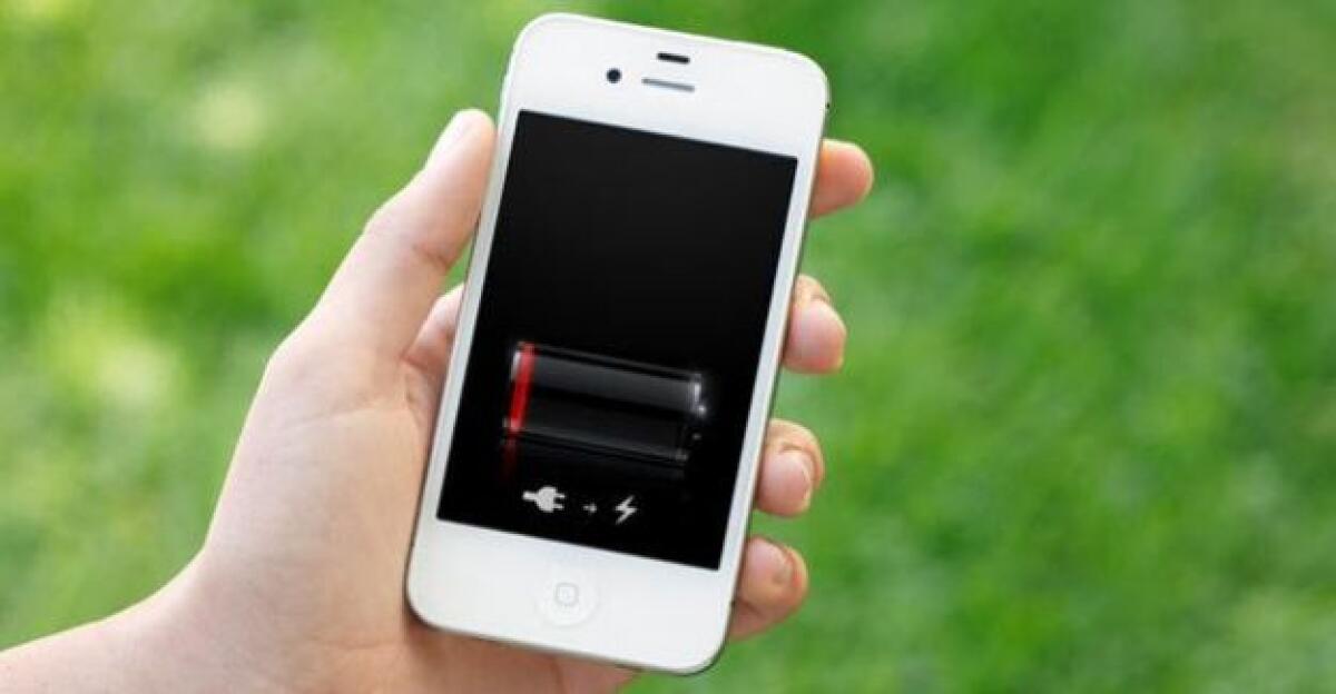 Come scoprire i cicli di ricarica della batteria di un iPhone - 