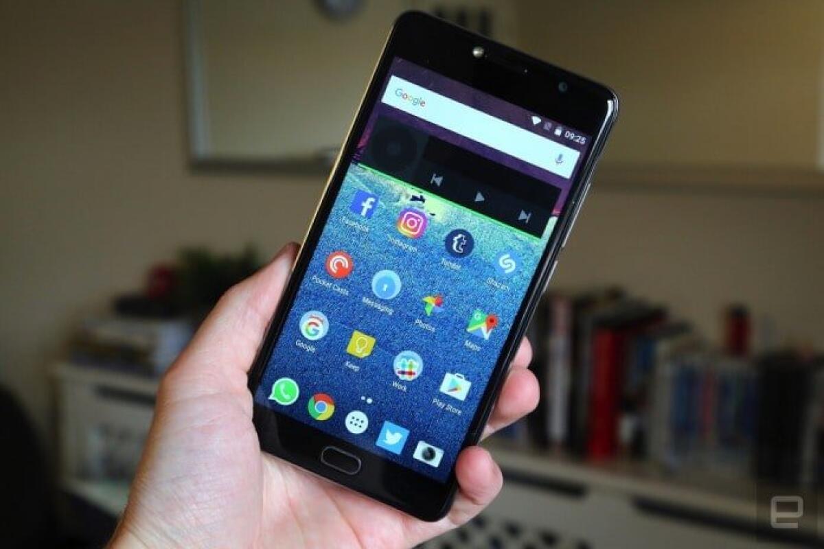 Vodafone Smart Ultra 7: Scheda Tecnica e Caratteristiche Tecniche - 