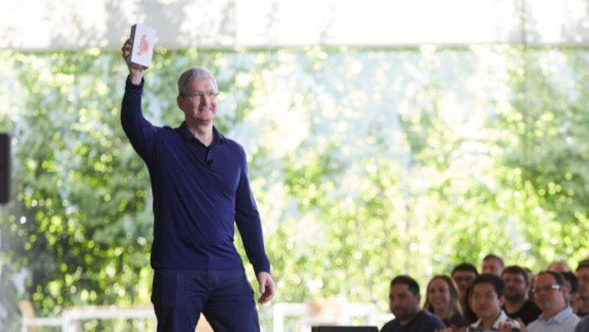 Venduti 1 miliardo di iPhone: Apple festeggia - 