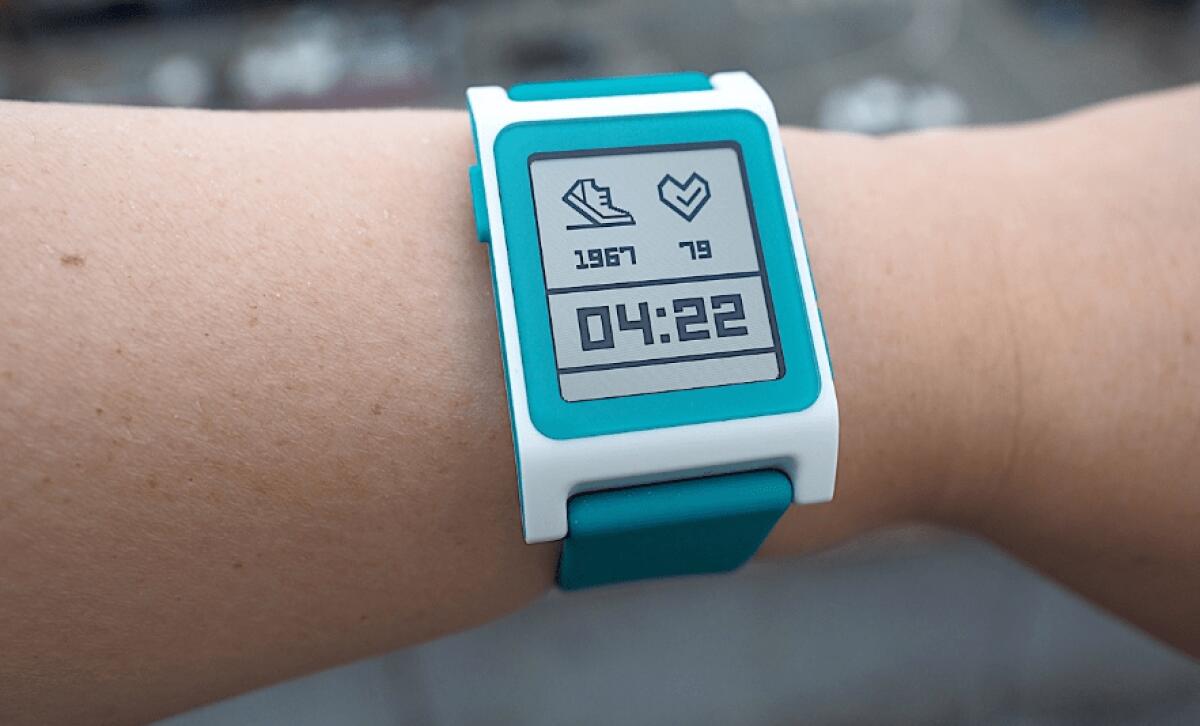 Smartwatch Pebble 2: recensione in breve di YourLifeUpdated - 