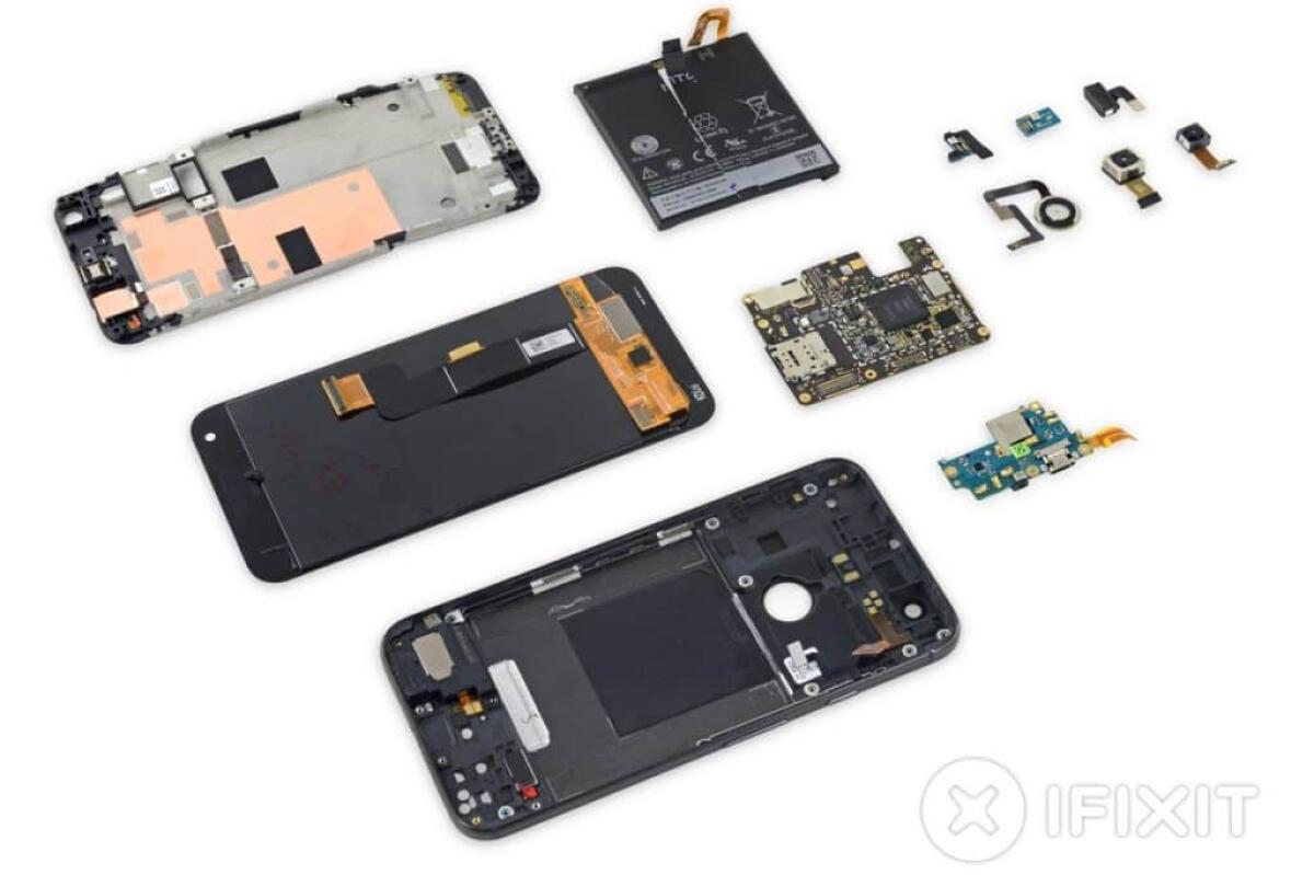 Ecco la classifica degli smartphone che riparano più facilmente - 