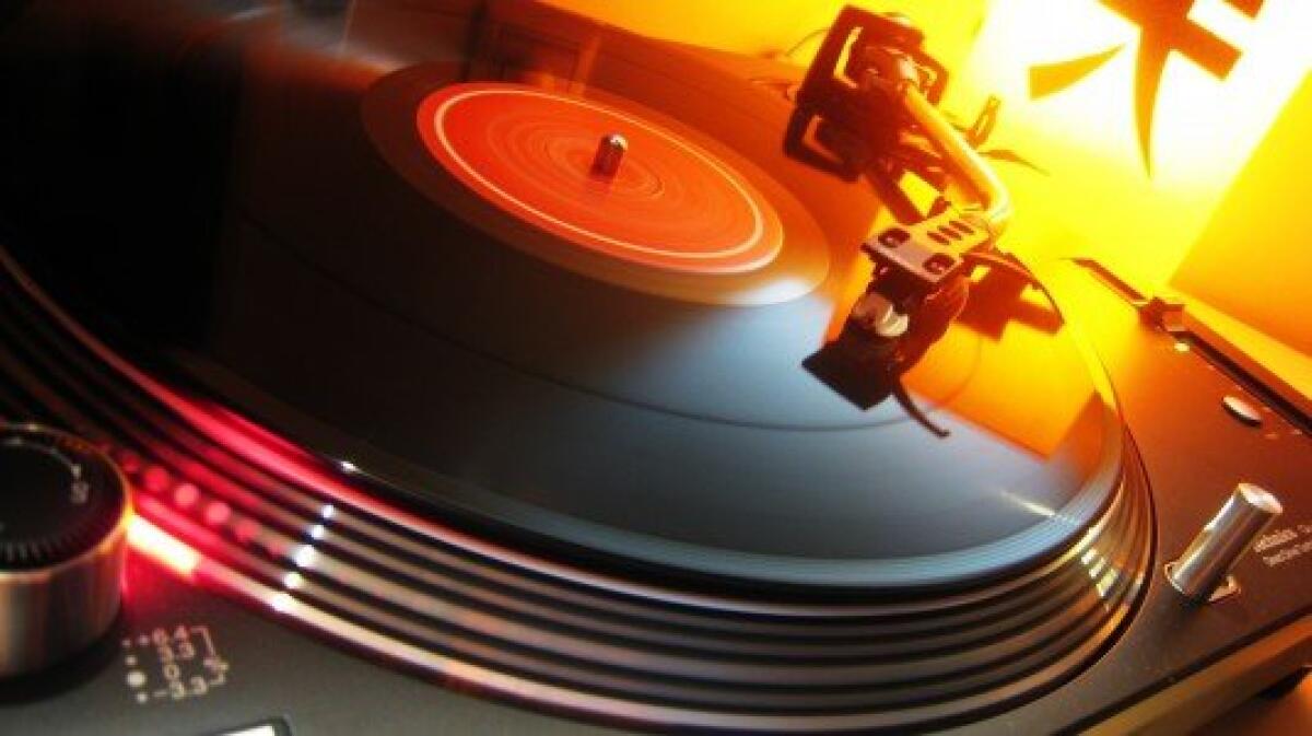 Ritorno al Vinile: Un incredibile +56,4% nel 2016 - 