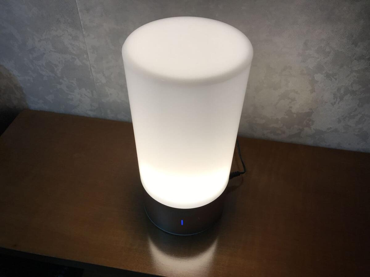 Recensione AUKEY Lampada LED 256 Colori Touch da camera - 