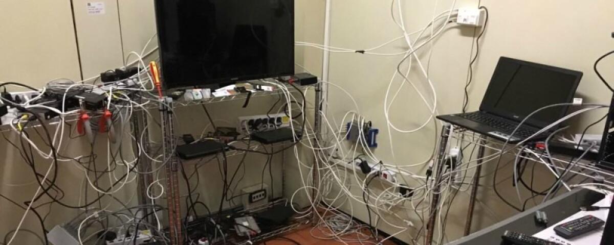 Chiusi 3 server per l'IPTV pirata: Sky e Mediaset a 70€ all'anno - 