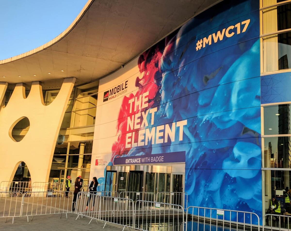 I Migliori Telefoni Presentati Al MWC 2017 - 