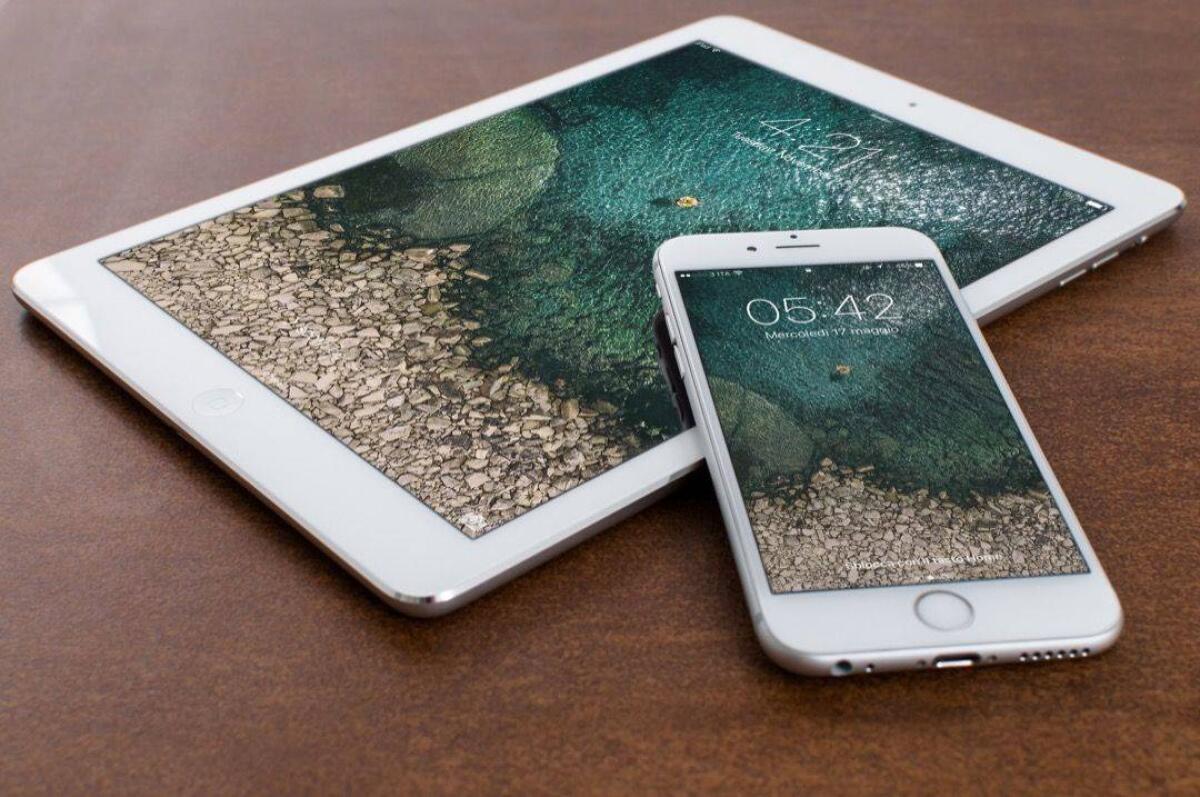 Trasferire file tra dispositivi con iOS come iPhone ed iPad - 