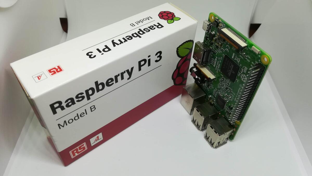 Recensione Raspberry Pi 3 Italiana di YourLifeUpdated - 