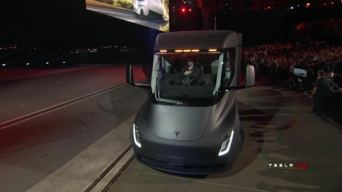 Tesla Semi E' Ufficiale: Arriva Il Camion Elettrico DI Tesla - 