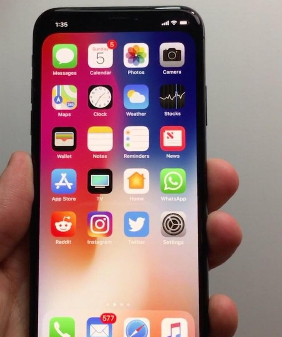 Rimuovere barra nera su iPhone X con questo trucco - 