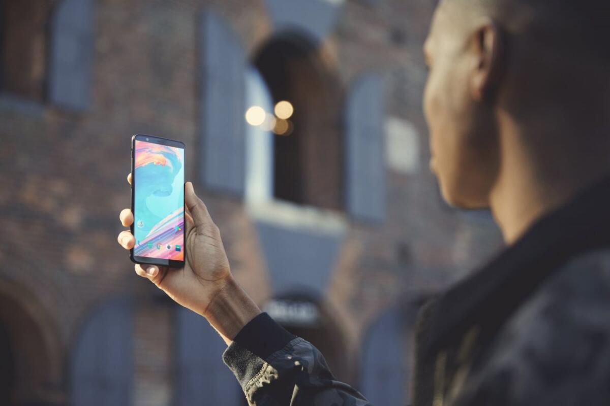 OnePlus 5T è ufficiale: Scheda Tecnica e Caratteristiche Tecniche - 
