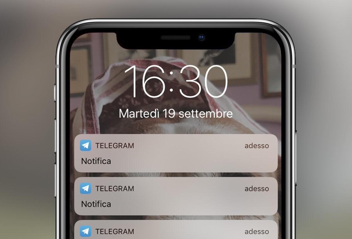 Lo strano caso delle Doppie notifiche identiche GMail su iPhone. Capita anche a voi? - 