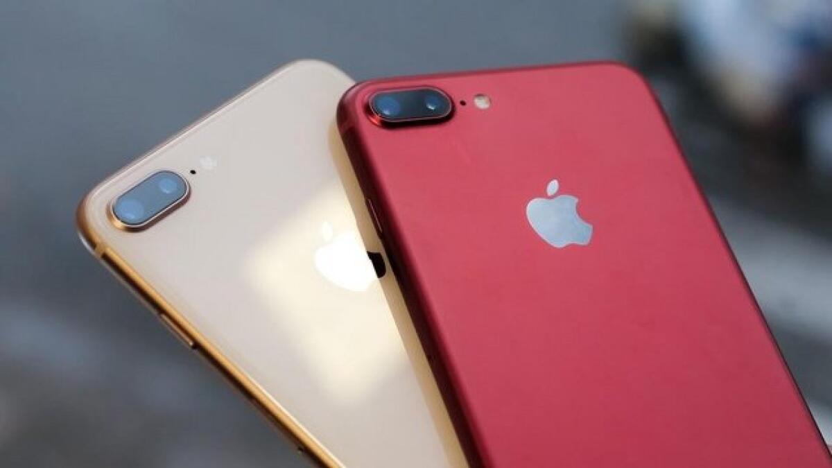 Apple iPhone X Plus 2018: 6.5-Pollici, Dual-SIM, Colore Oro, Risoluzione 2688×1242 E Altro - 