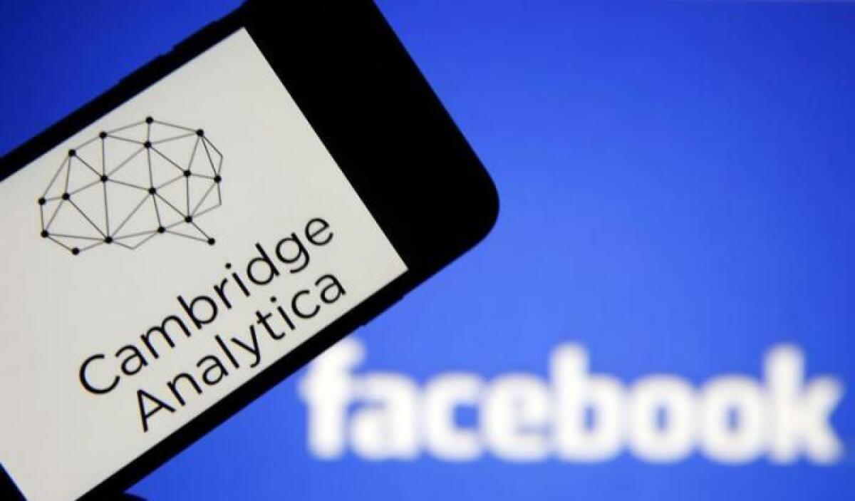 Cambridge Analytica Chiude dopo lo scandalo dati rubati su Facebook - 