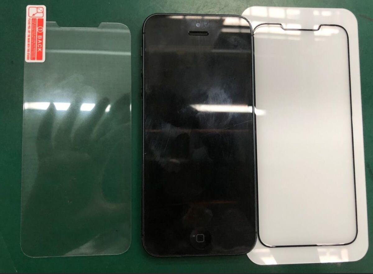 Apple iPhone presenterà il SE 2 che compare già online. Eccolo - 