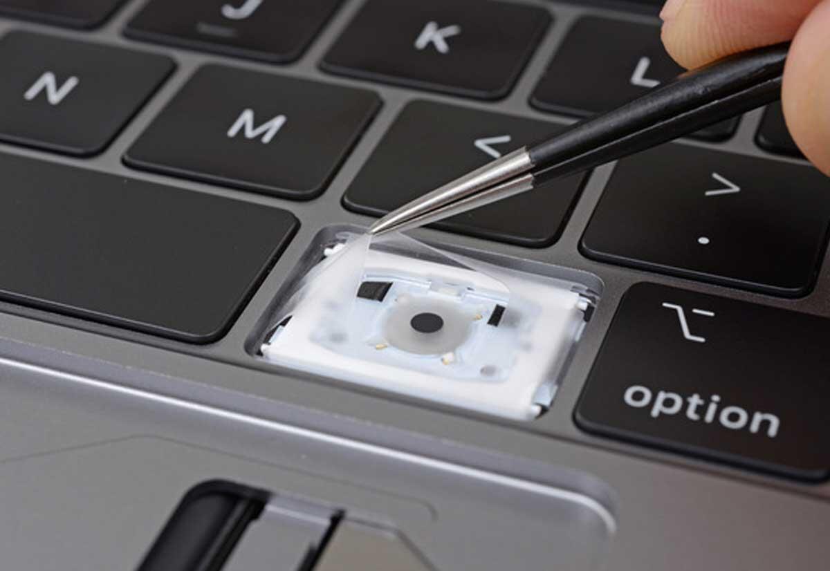 Apple ha risolto il Problema della Tastiera del MacBook Pro con il Silicone - 
