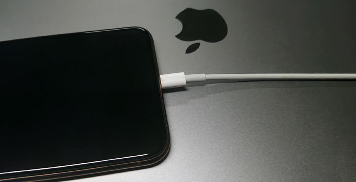 Disponibile iOS 12.0.1: Risolti problemi Wifi e Ricarica a schermo spento - 