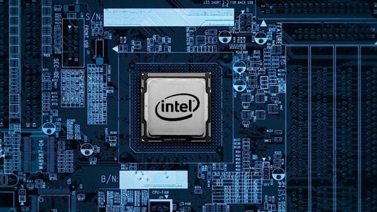 Intel si divide in tre per combattere la crisi - 